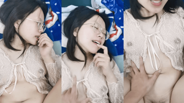 Em gái bốn mắt quyến rũ - heovl.fr