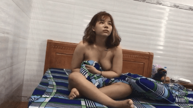 Đôi bạn trẻ tình tứ trong nhà nghỉ - heovl.fr